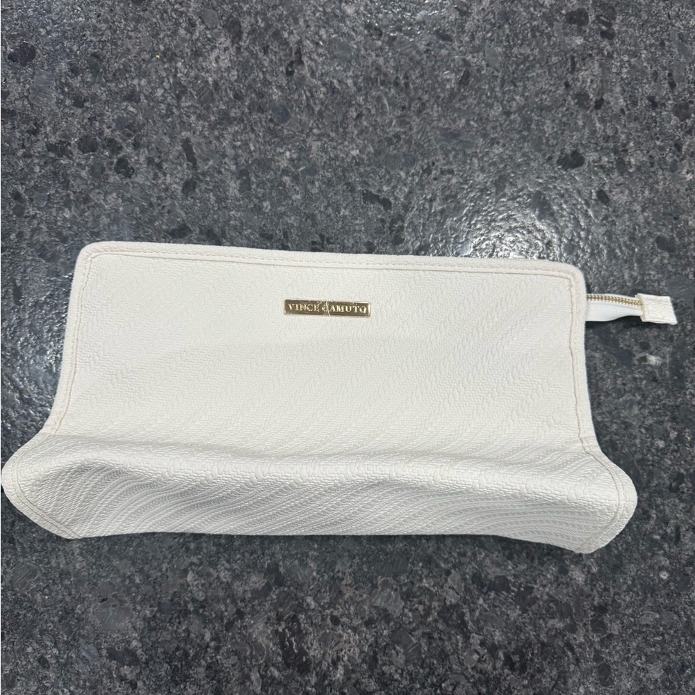 Vince Camuto Cream Leather Clutch Zip Pouch Makeup Travel Bag